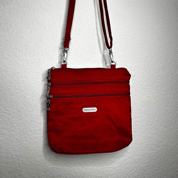 Baggallini Handbags - Baggallini Red Nylon Crossbody Bag Travel Organizer Multiple Pockets